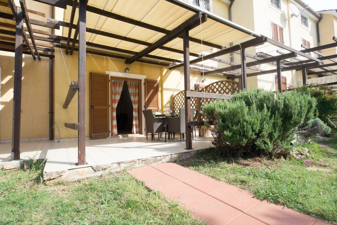 Lumbre Apartment Tar-Vabriga Εξωτερικό φωτογραφία